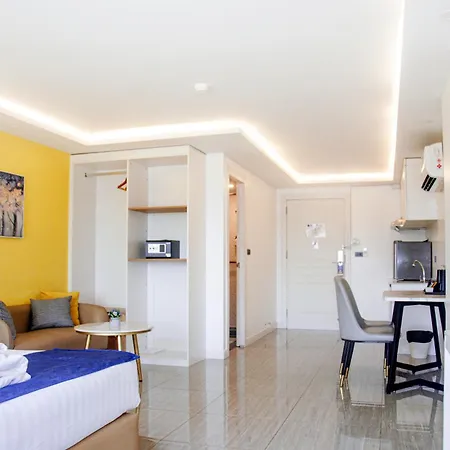 Ht9 Hotel Jomtien Beach Exterior photo