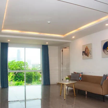 Ht9 Hotel Jomtien Beach Exterior photo