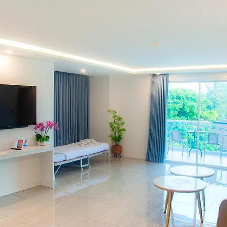 Ht9 Hotel Jomtien Beach Exterior photo