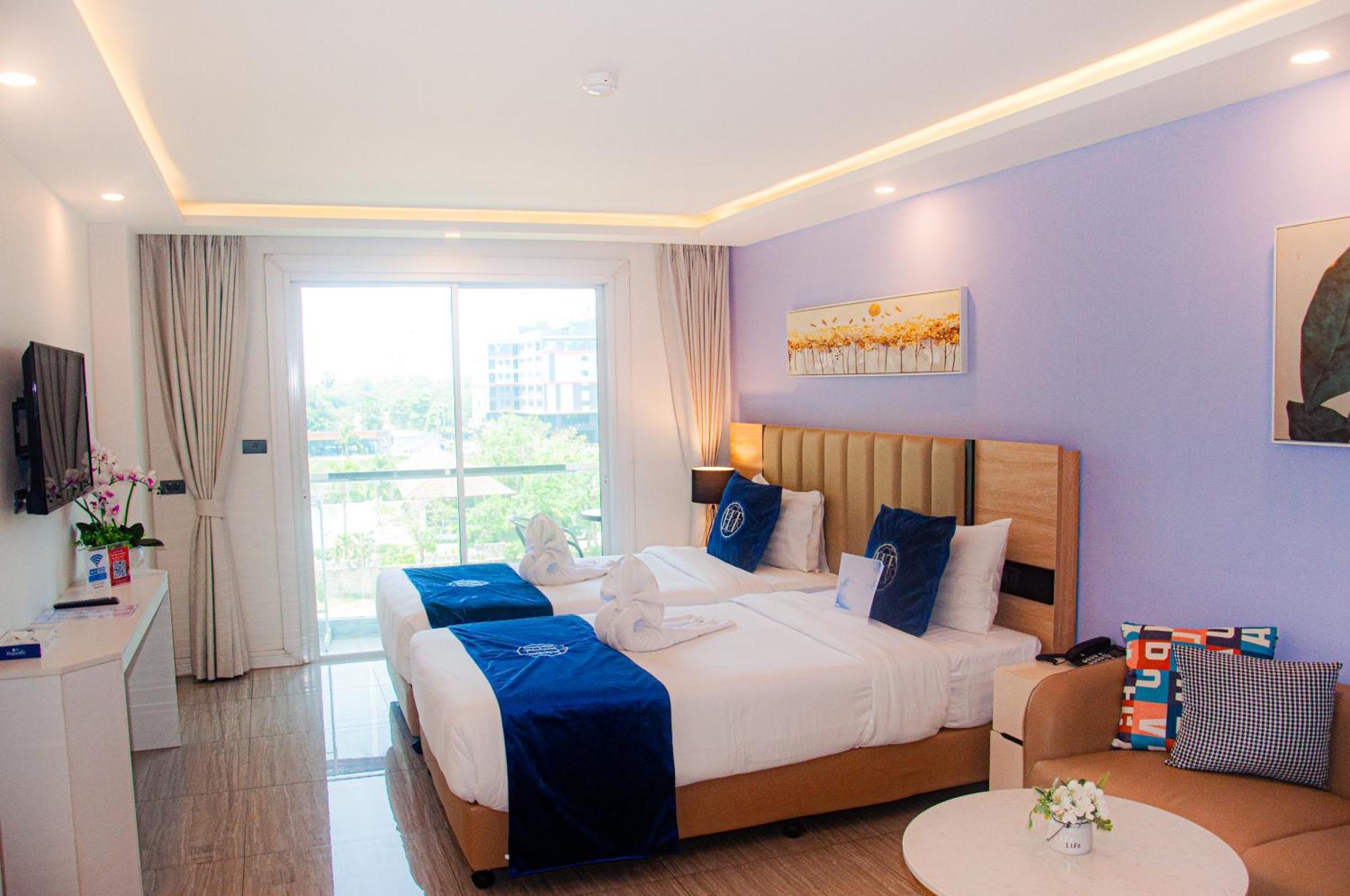 Ht9 Hotel 3*